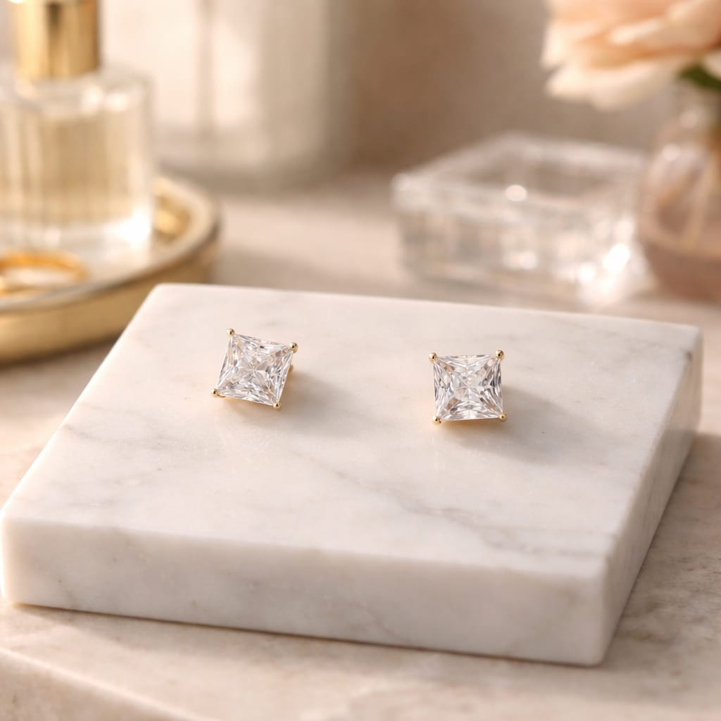 Cut Crystal Stud